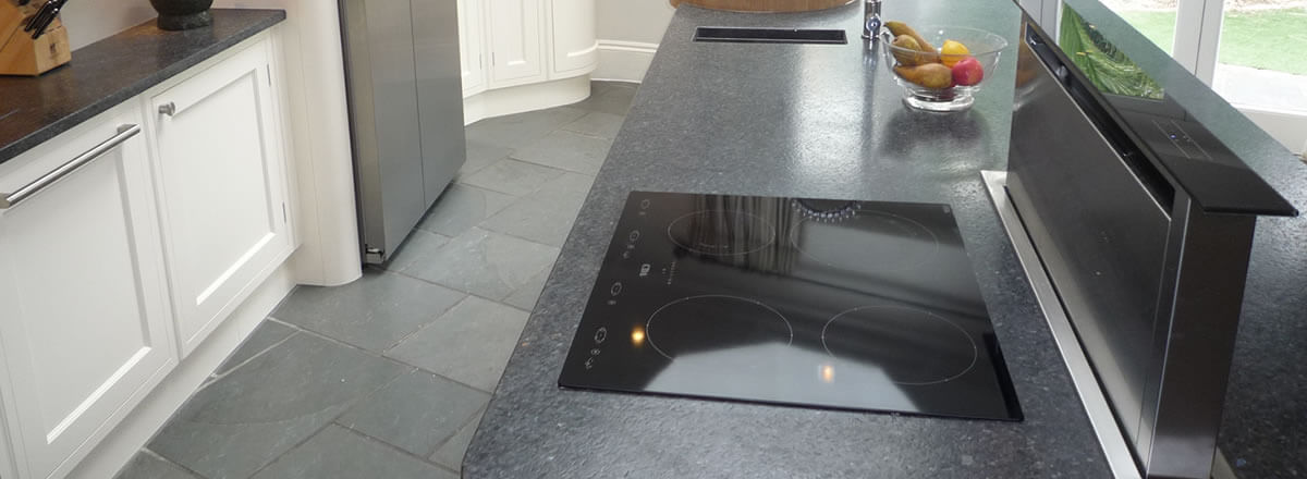 expert hob and extractor cleaning in Shropshire